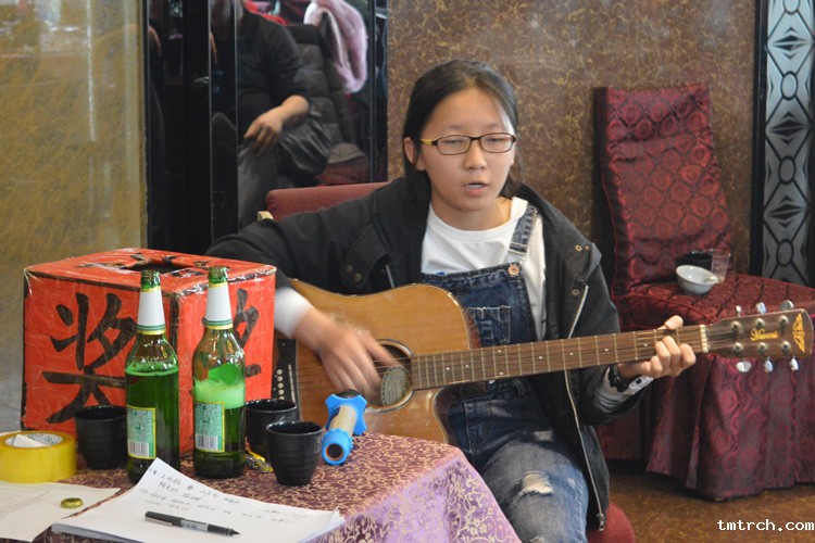 吉他演唱