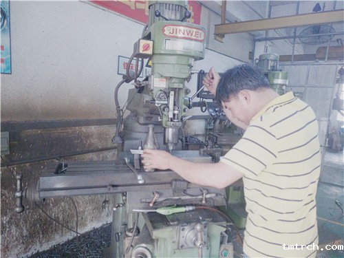 重庆注塑模具厂 重庆注塑模具厂