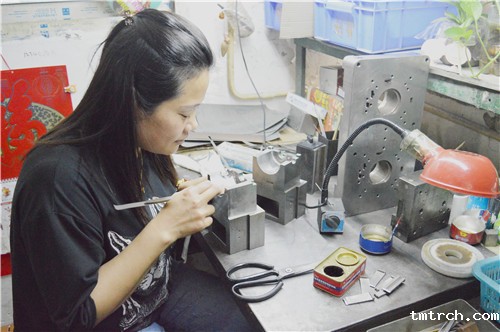 东莞注塑模具厂 东莞注塑模具厂