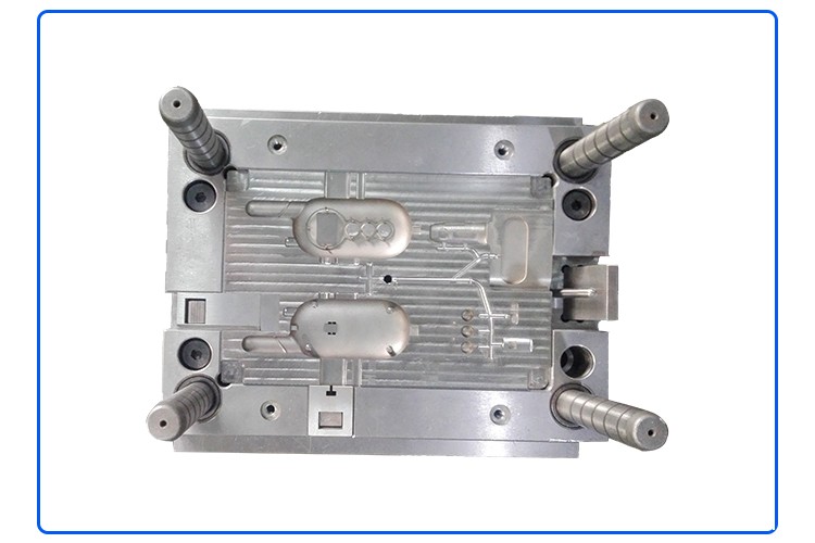 发射器模具加工案例CZ742A 塑料注塑模具制造 发射器模具加工案例CZ742A 塑料注塑模具制造