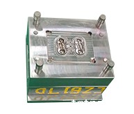 无线蓝牙耳机模具加工案例CZ817D 塑料注塑模具厂 无线蓝牙耳机模具加工案例CZ817D 塑料注塑模具厂